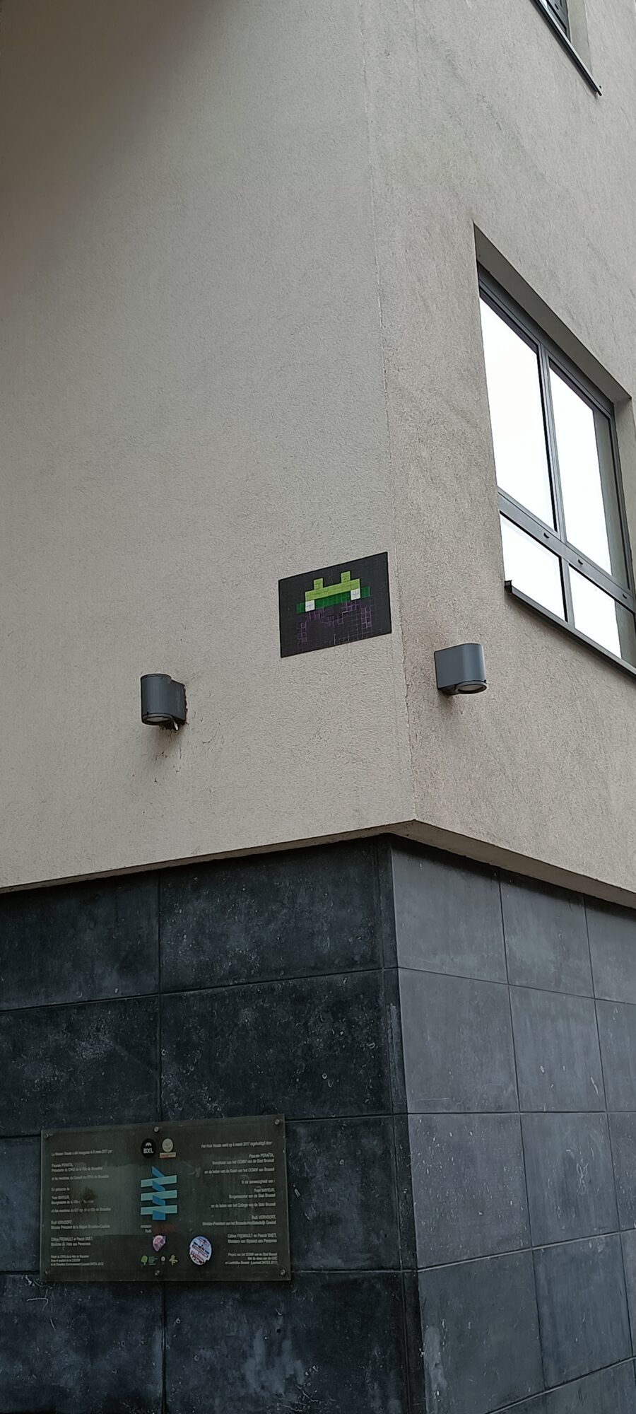 BXL_15, Green and Purple Space Invader on Rue de Villers — Street art by Invader in Bruxelles