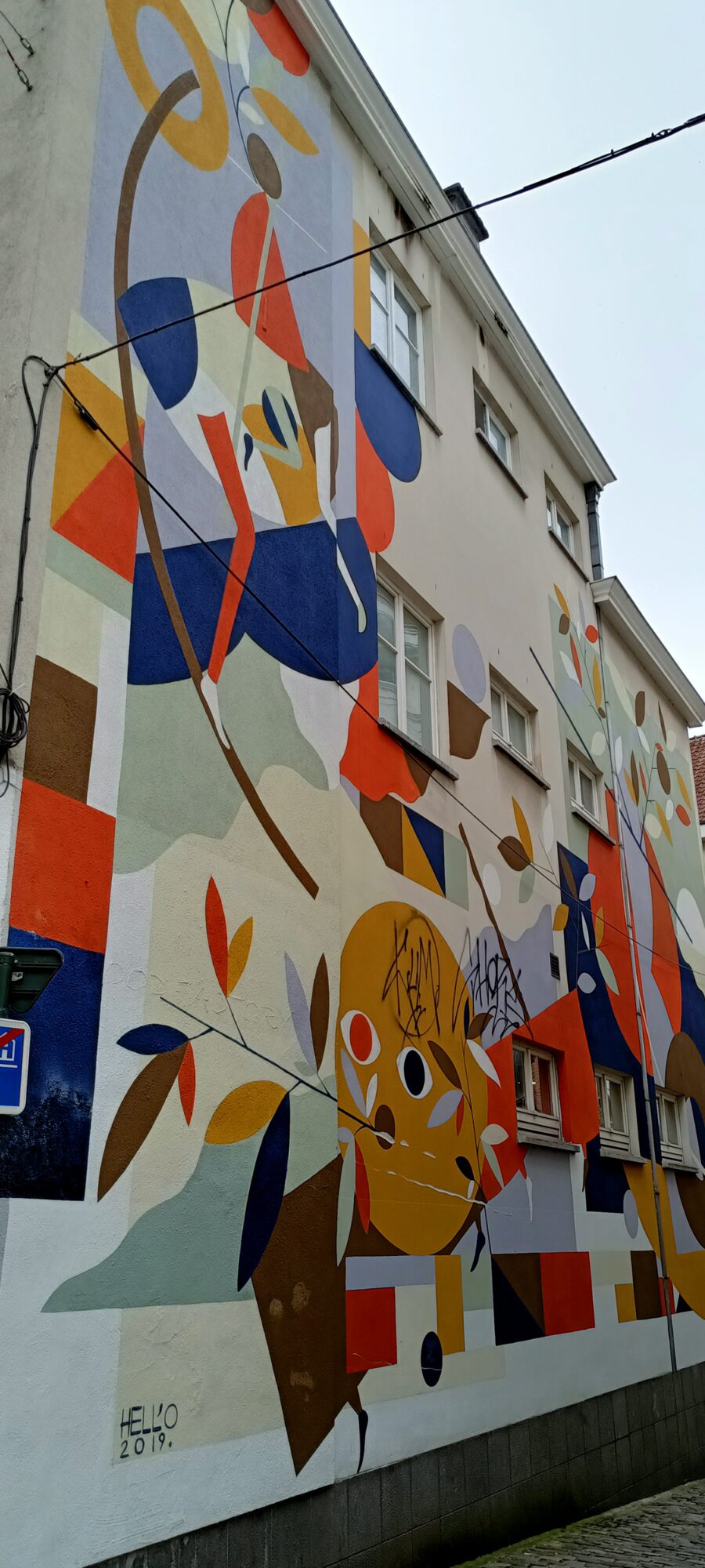 Composition géométrique par Hell'o Monsters — Street art de Hell'o Monsters à Bruxelles