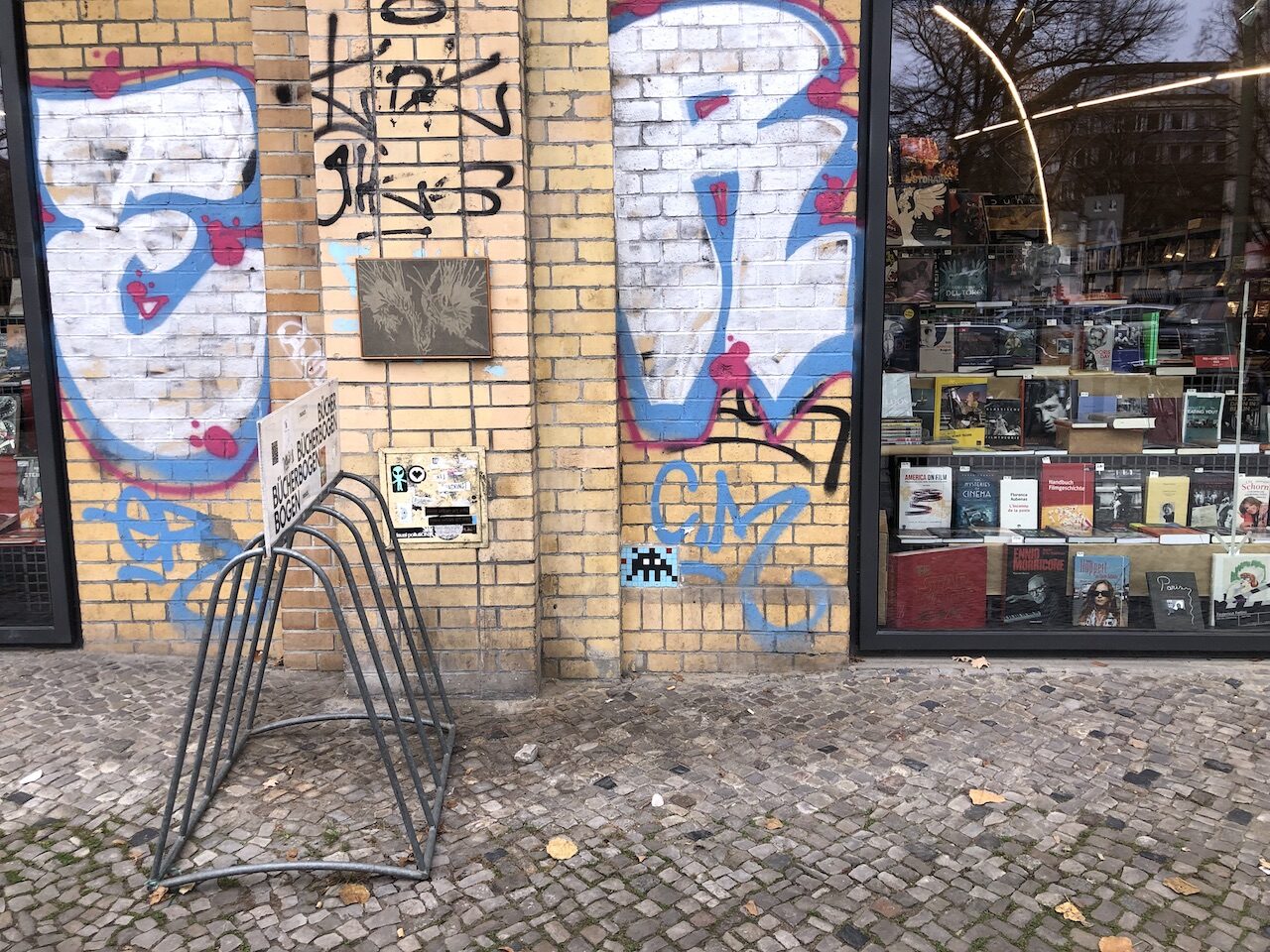 BRL_09, Space Invader de Charlottenburg — Street art de Invader à Berlin