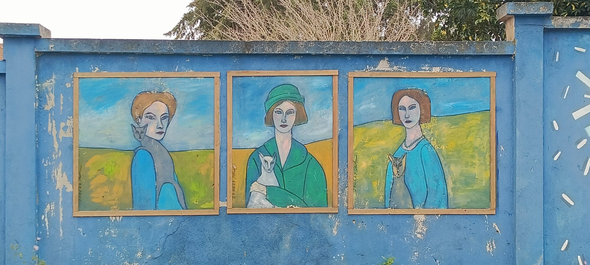 Trois femmes et leurs renards — Street art à Lisboa
