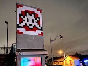 PA_1482, Space Invader de la rue de Paris — Street art de Invader à Villeneuve-Saint-Georges