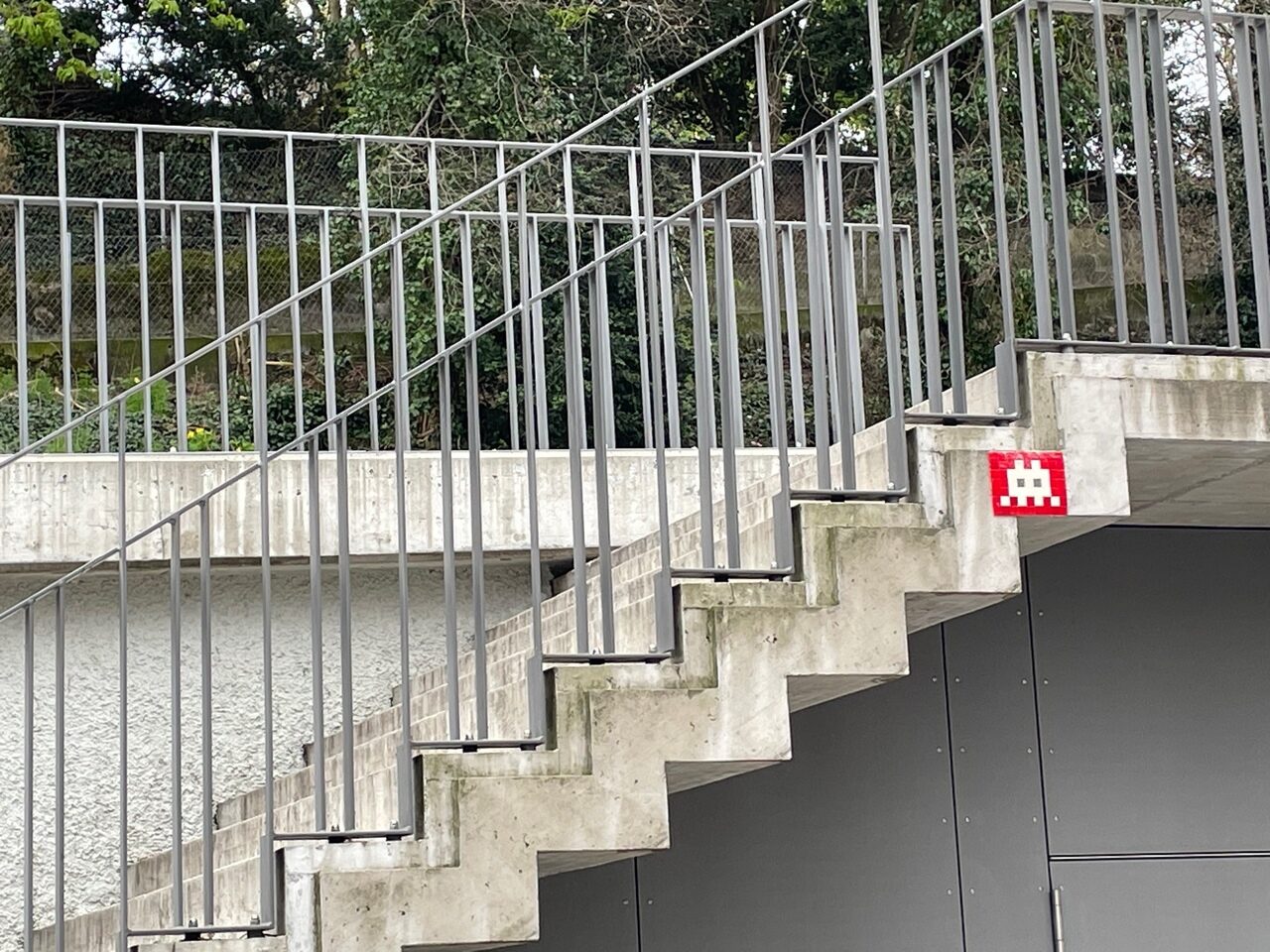 LSN_01, Space Invader on 5 Rue des Côtes-de-Montbenon — Street art by Invader in Lausanne