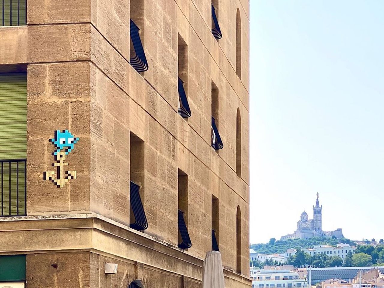 MARS_53, Space Invader du passage Claude McKay — Street art de Invader à Marseille