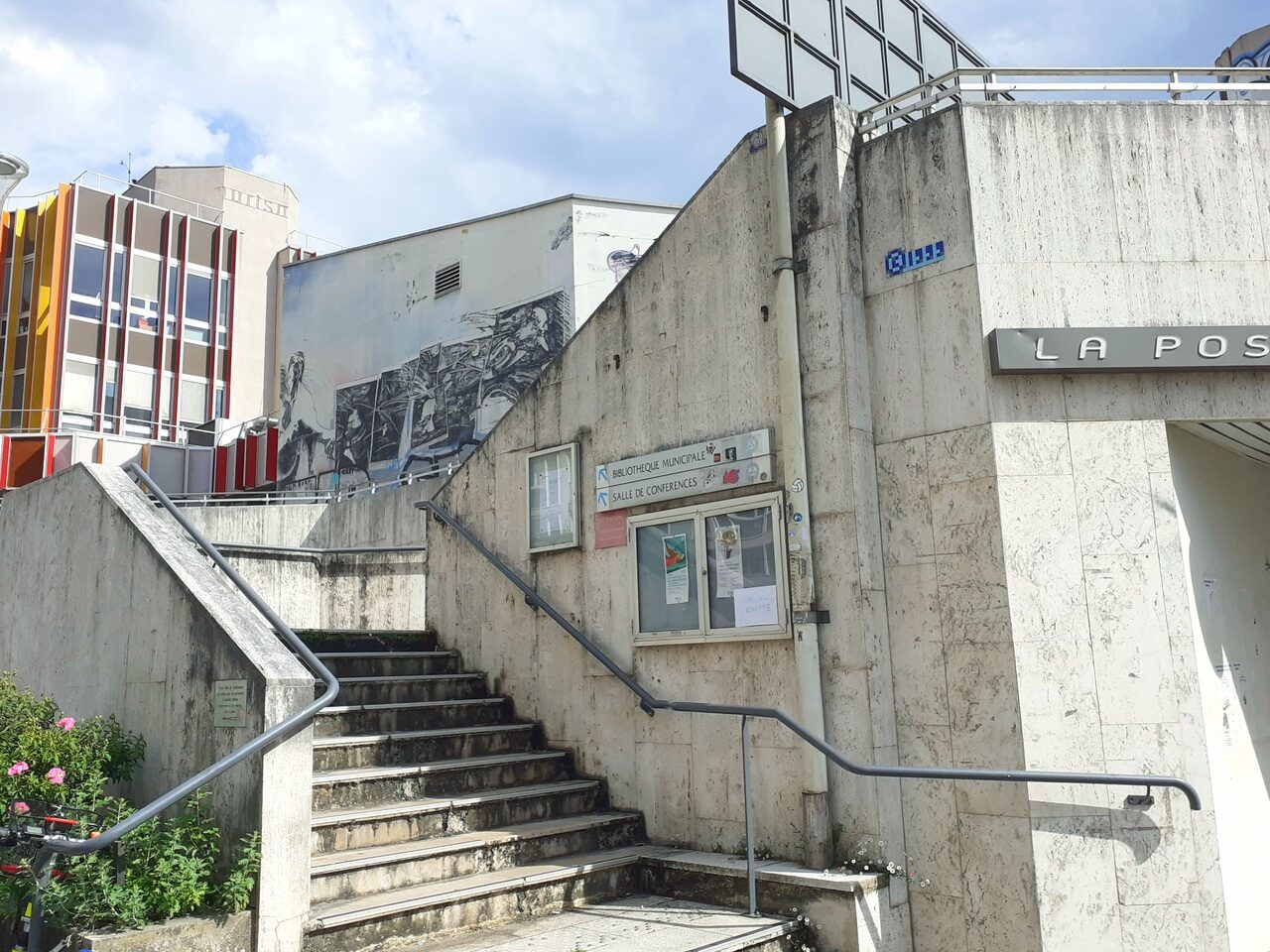 GRN_36, Space Invader de la rue de la République — Street art de Invader à Grenoble