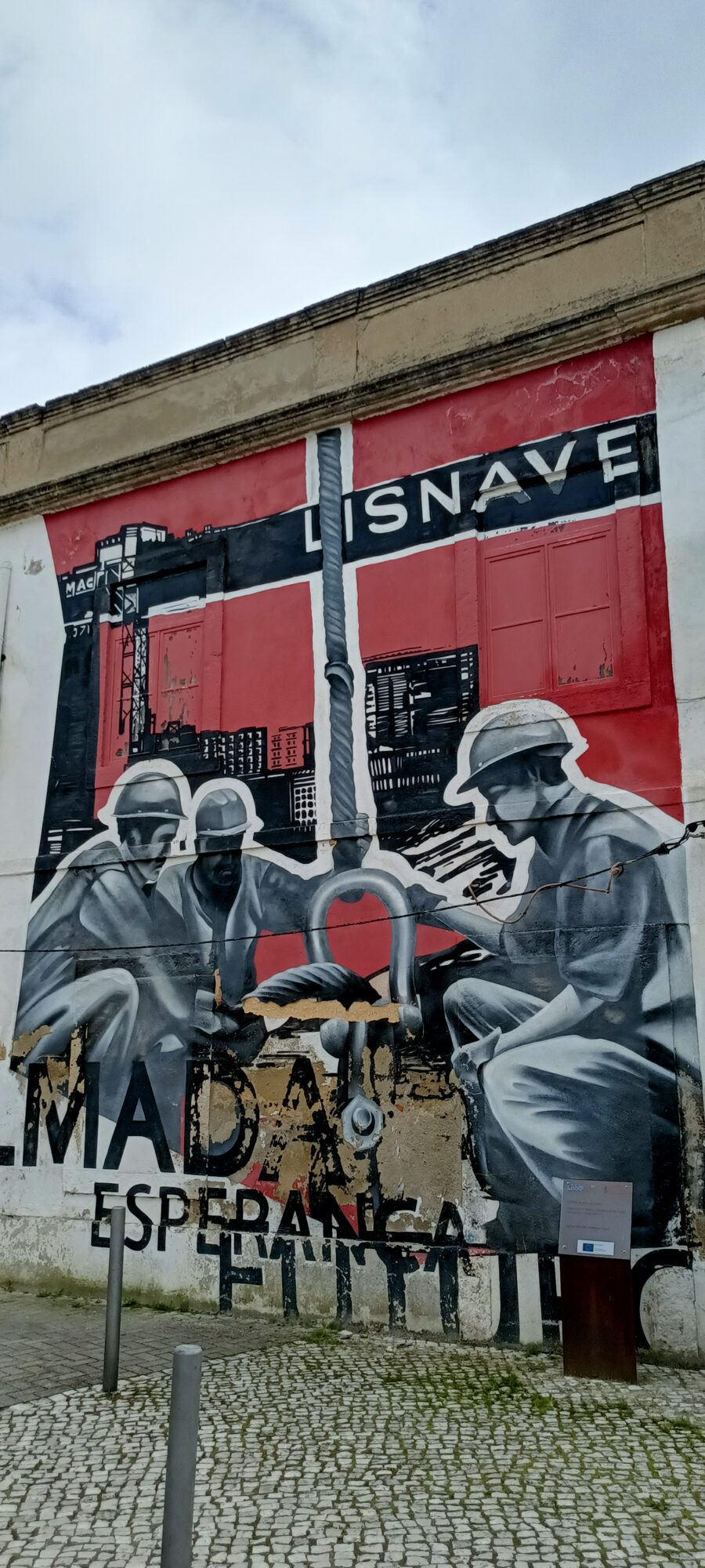 Lisnave, Almada Esperança Futuro — Street art à Almada