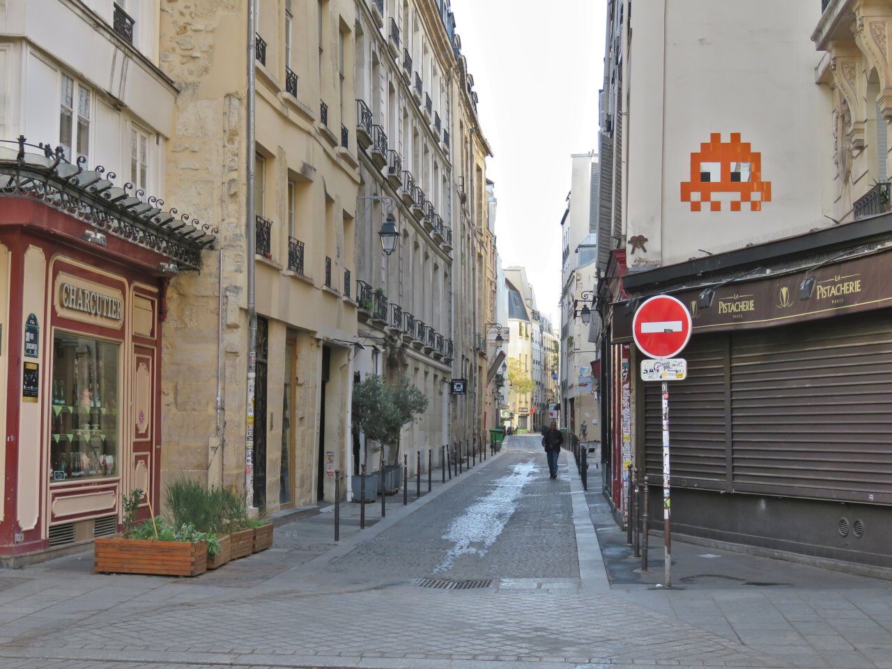 PA_997, Space Invader de la rue Rambuteau — Street art de Invader, A2 à Paris