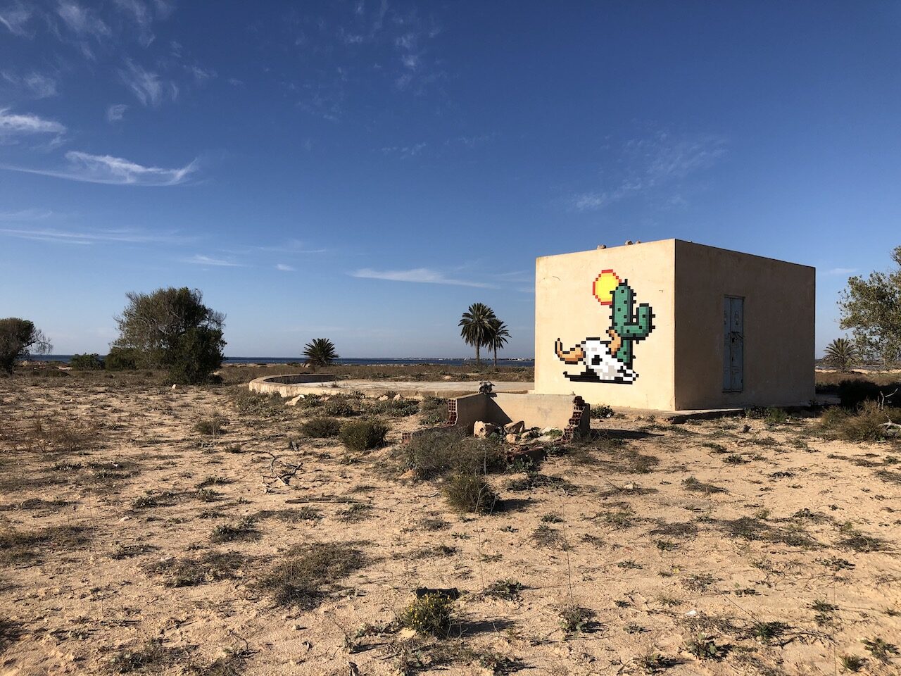 DJBA_27, Space Invader in Midoun — Street art by Invader in Midoun
