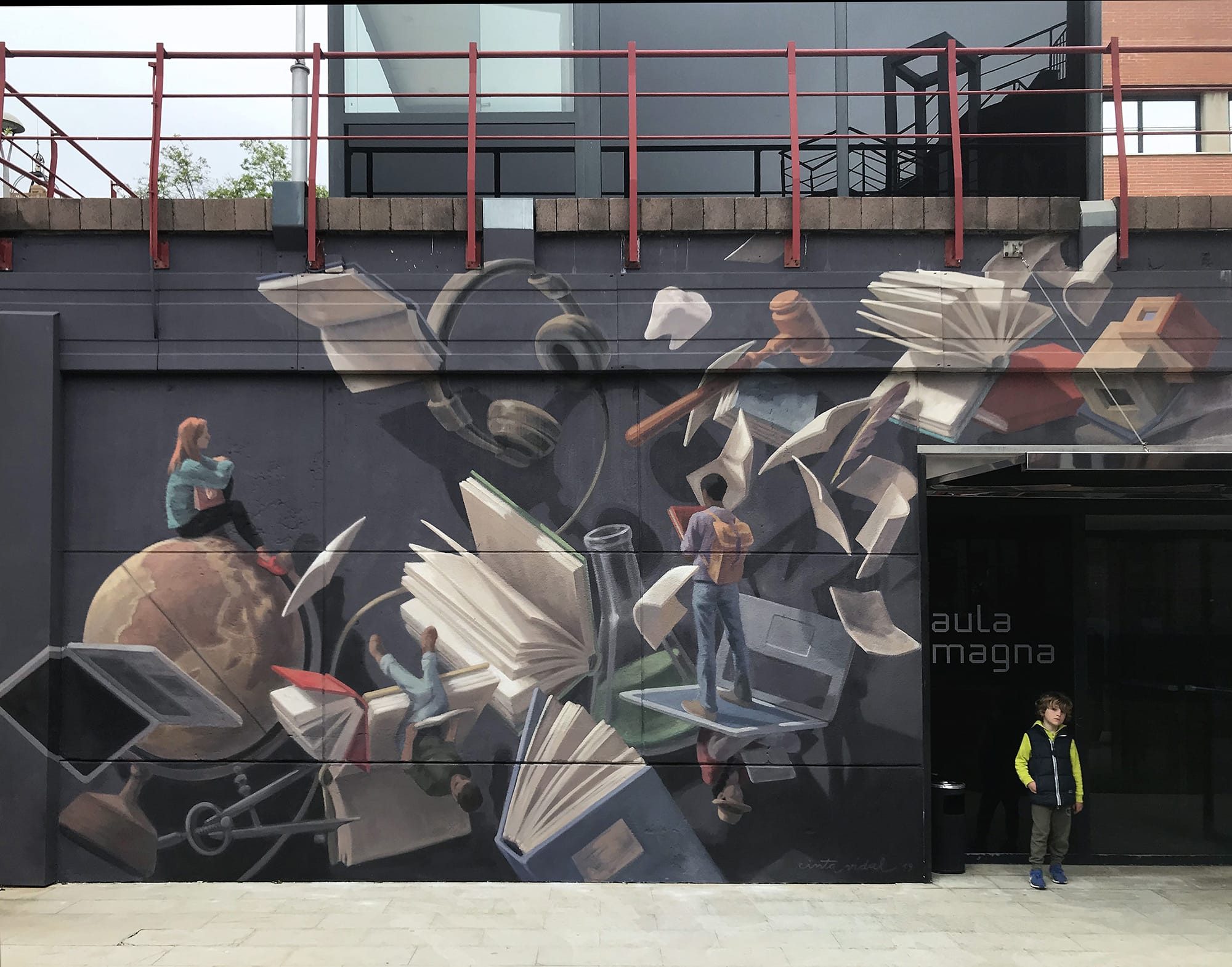 Knowledge Without Gravity — Street art by Cinta Vidal in Barcelona