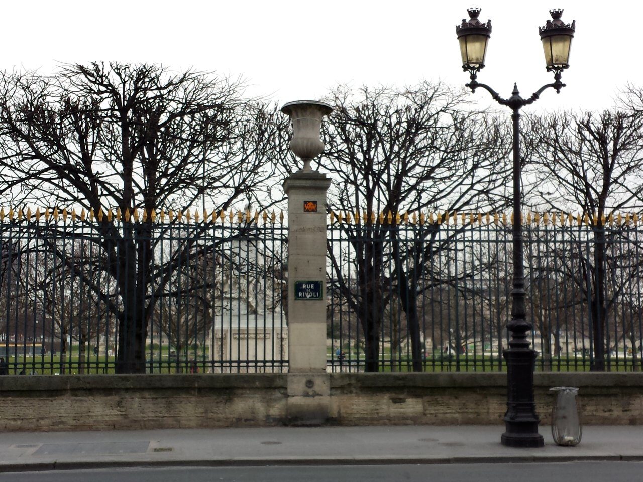 PA_360, Space Invader de la rue de Rivoli — Street art de Invader à Paris