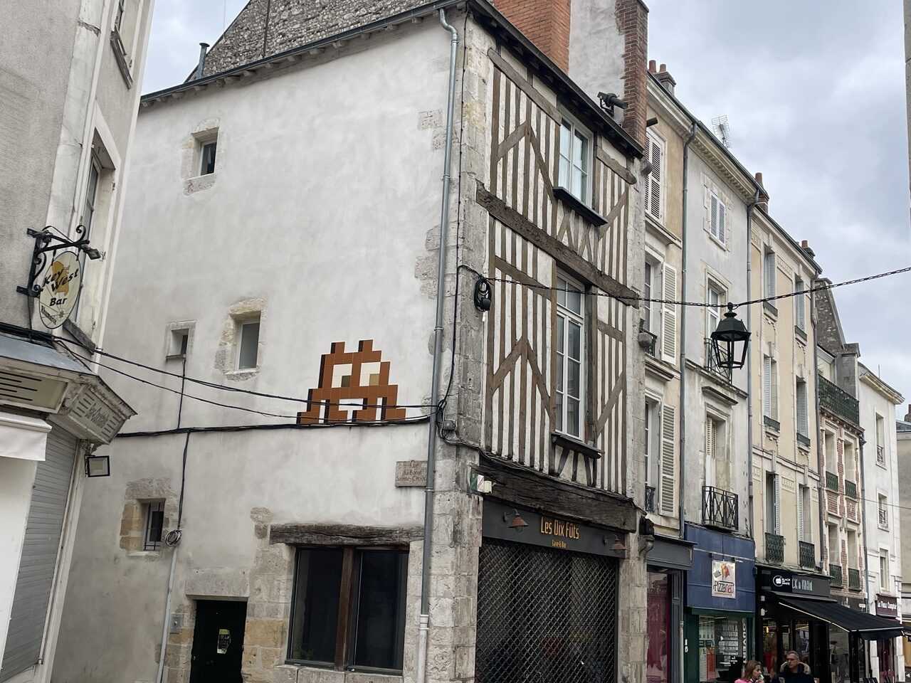 ORLN_07, Space Invader de la rue du Bœuf Ste-Croix — Street art de Invader à Orléans