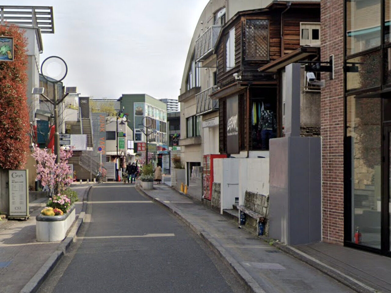 TK_15, Space Invader de Jingumae 4-chōme — Street art de Invader à Tokyo