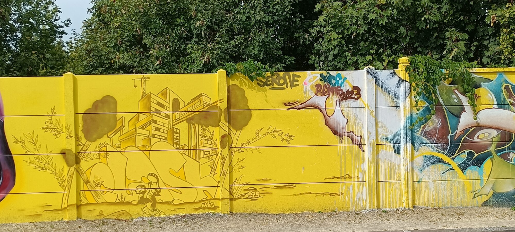 Tone-on-Tone Industrial Landscape by MKO — Street art in Reims
