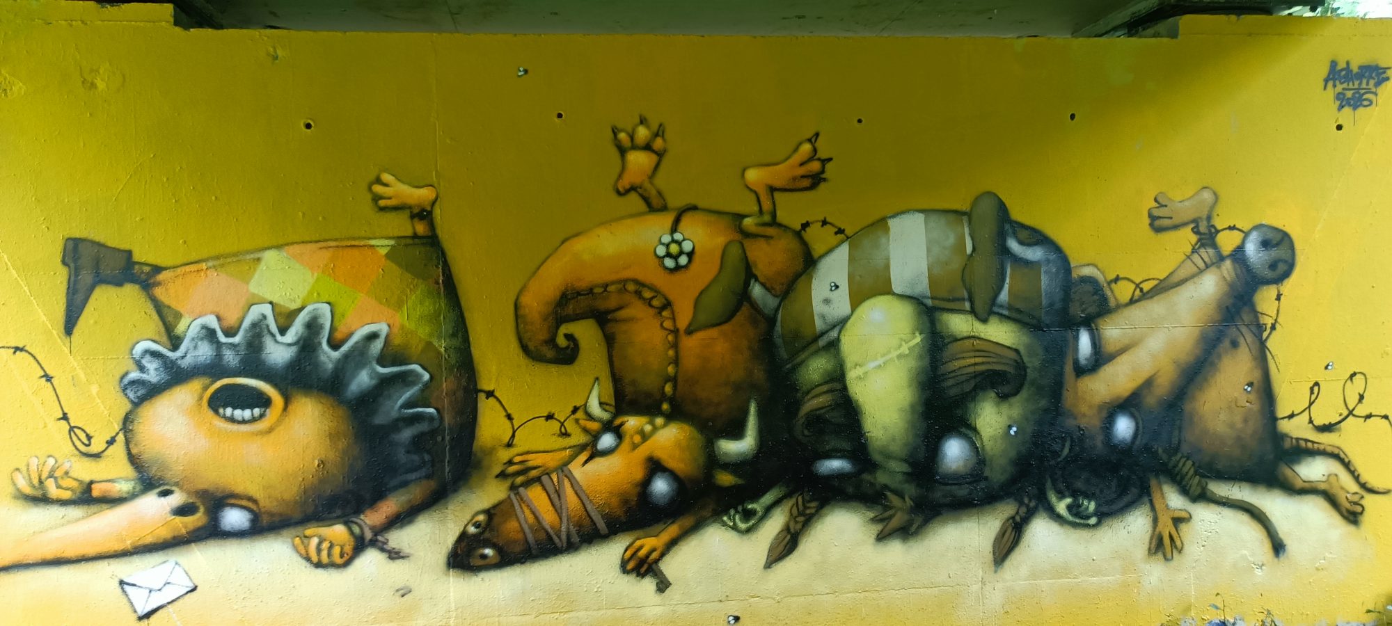 Heap of Creatures by Ador — Street art by Ador in Rezé
