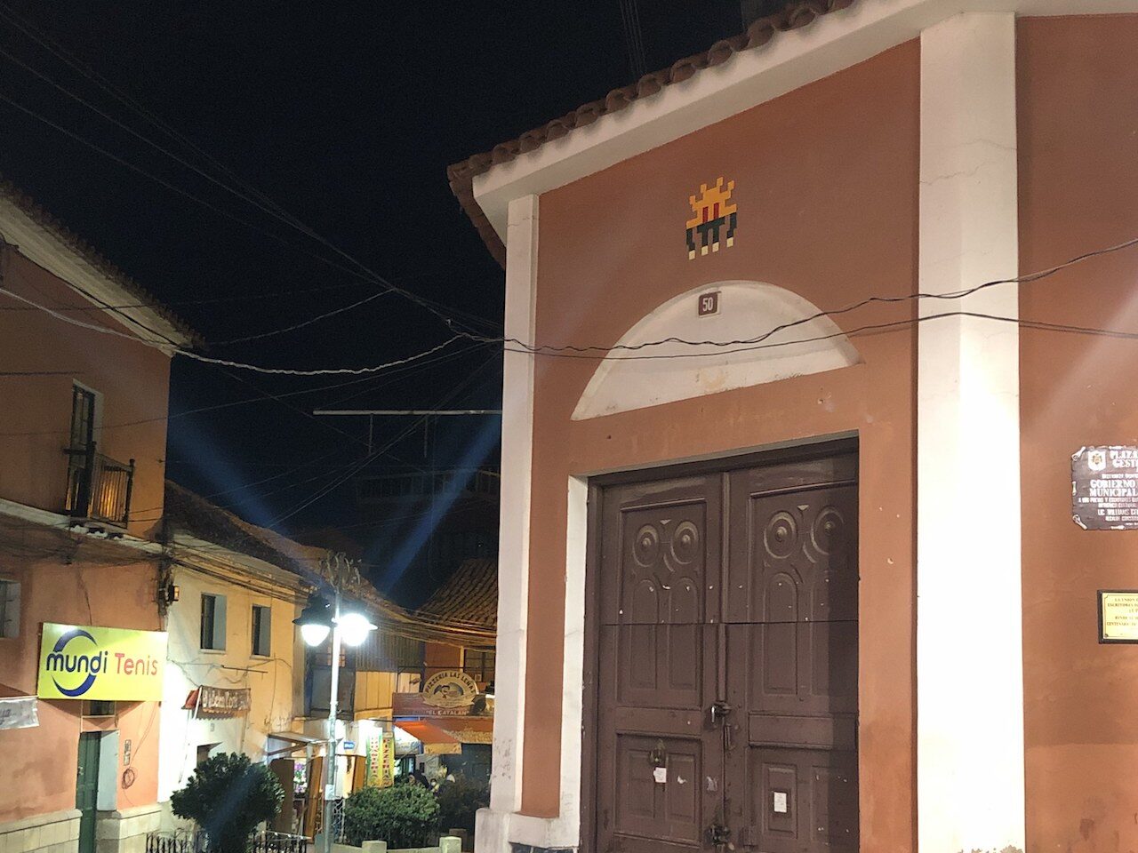 POTI_45, Space Invader de Plazuela San Agustín — Street art de Invader à Potosí