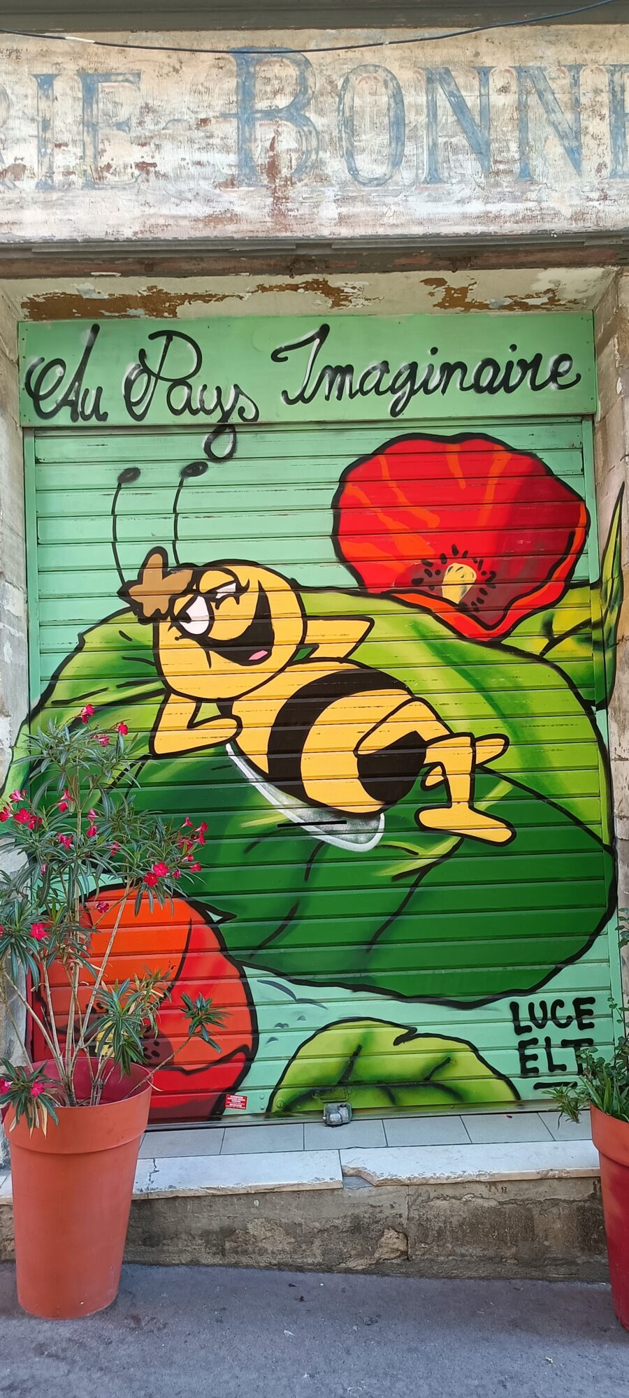 Au Pays Imaginaire by Luce ELT — Street art by Luce ELT in Marseille