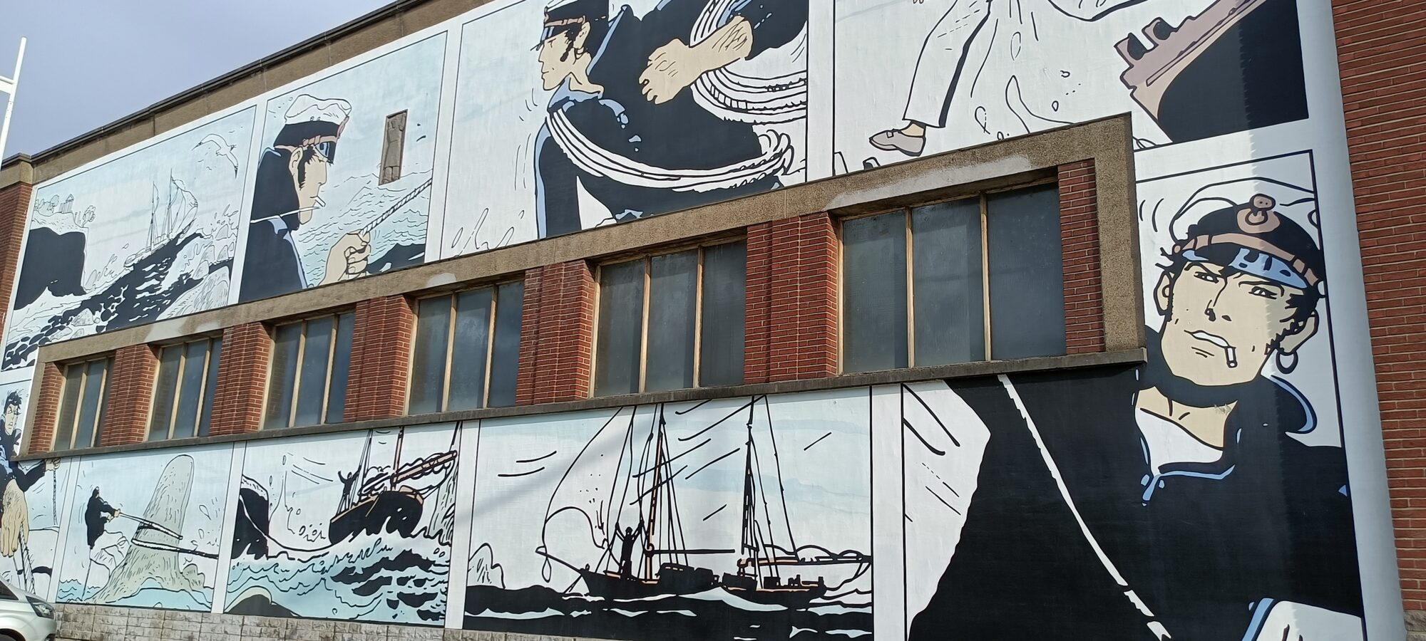 Corto Maltese, planches marines — Street art de Hugo Pratt à Bruxelles