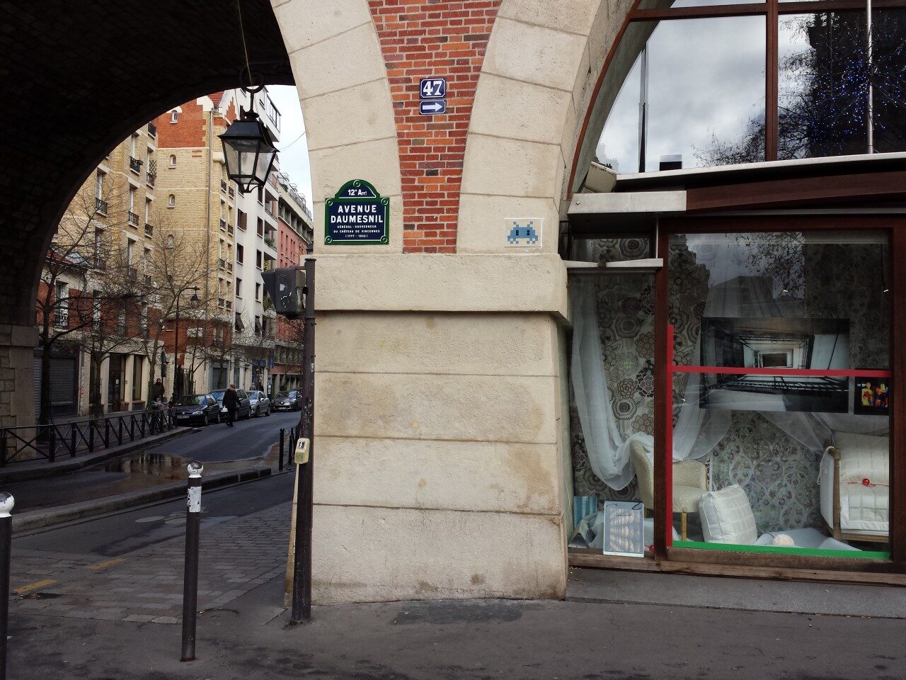 PA_13, Space Invader du viaduc des Arts — Street art de Invader à Paris