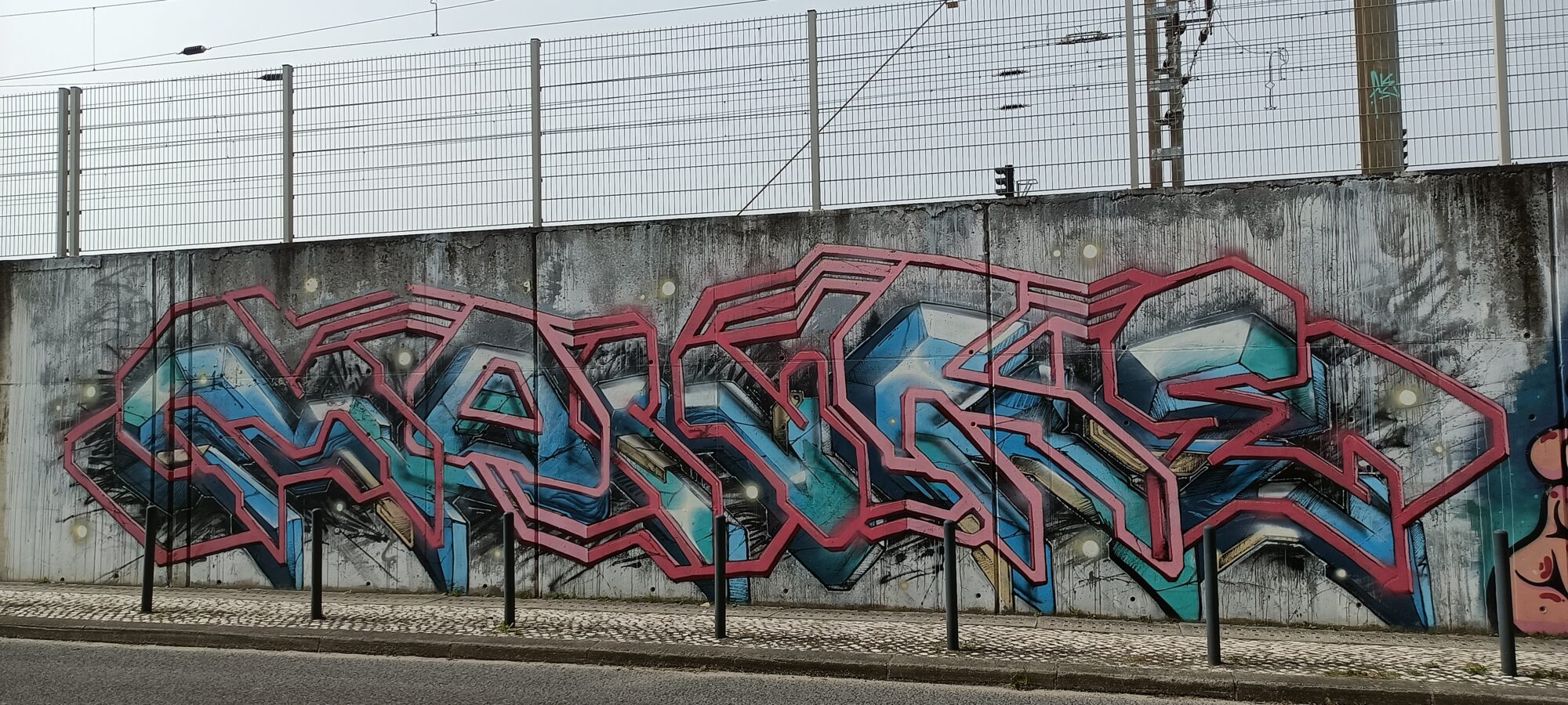 Blue Wildstyle Piece Outlined in Burgundy — Street art in Lisboa