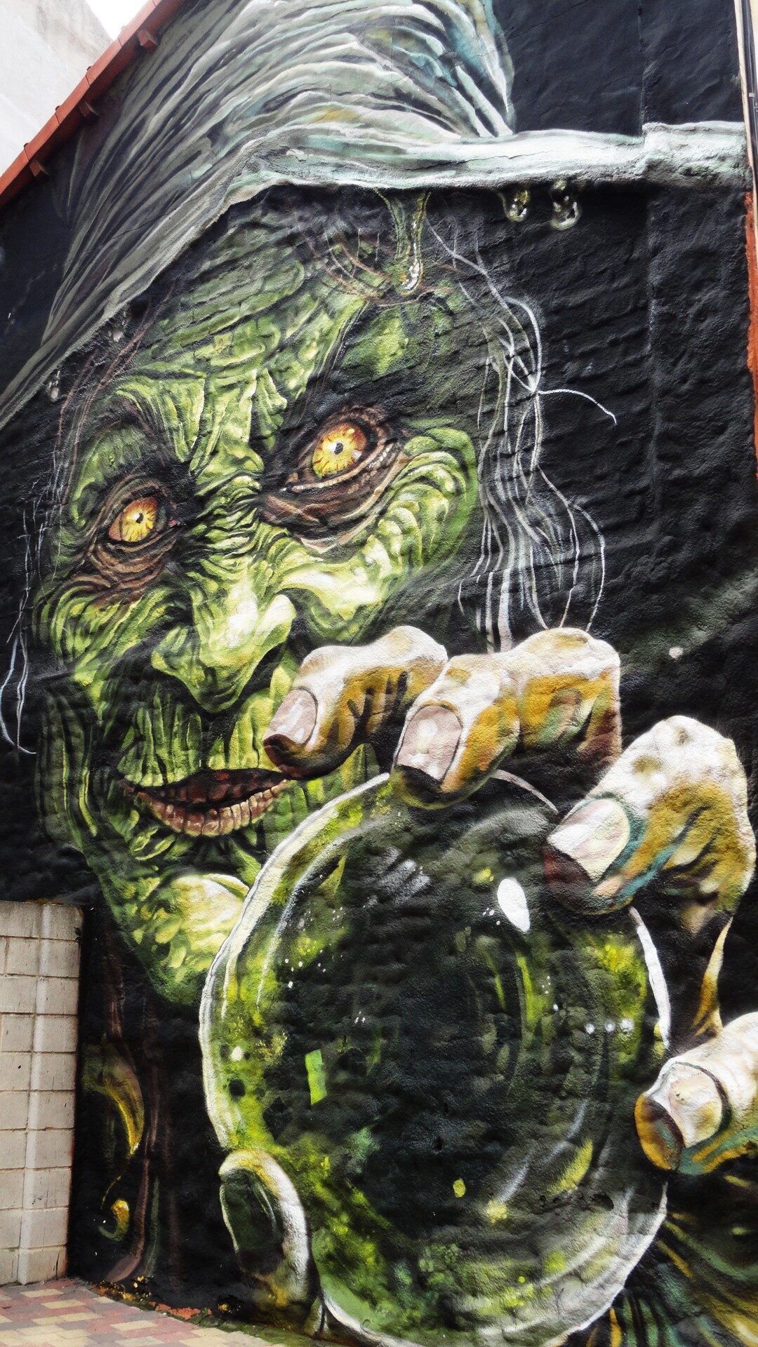 Untitled (Borja Fierro) — Street art by Borja Fierro in La Bañeza