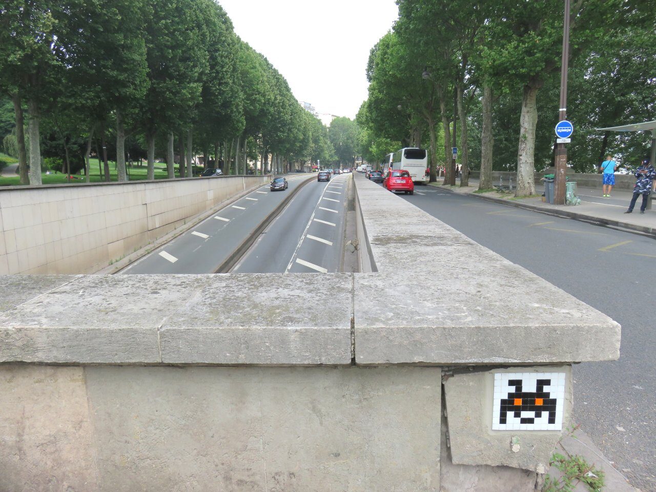 PA_256, Space Invader de l'avenue de New York — Street art de Invader à Paris