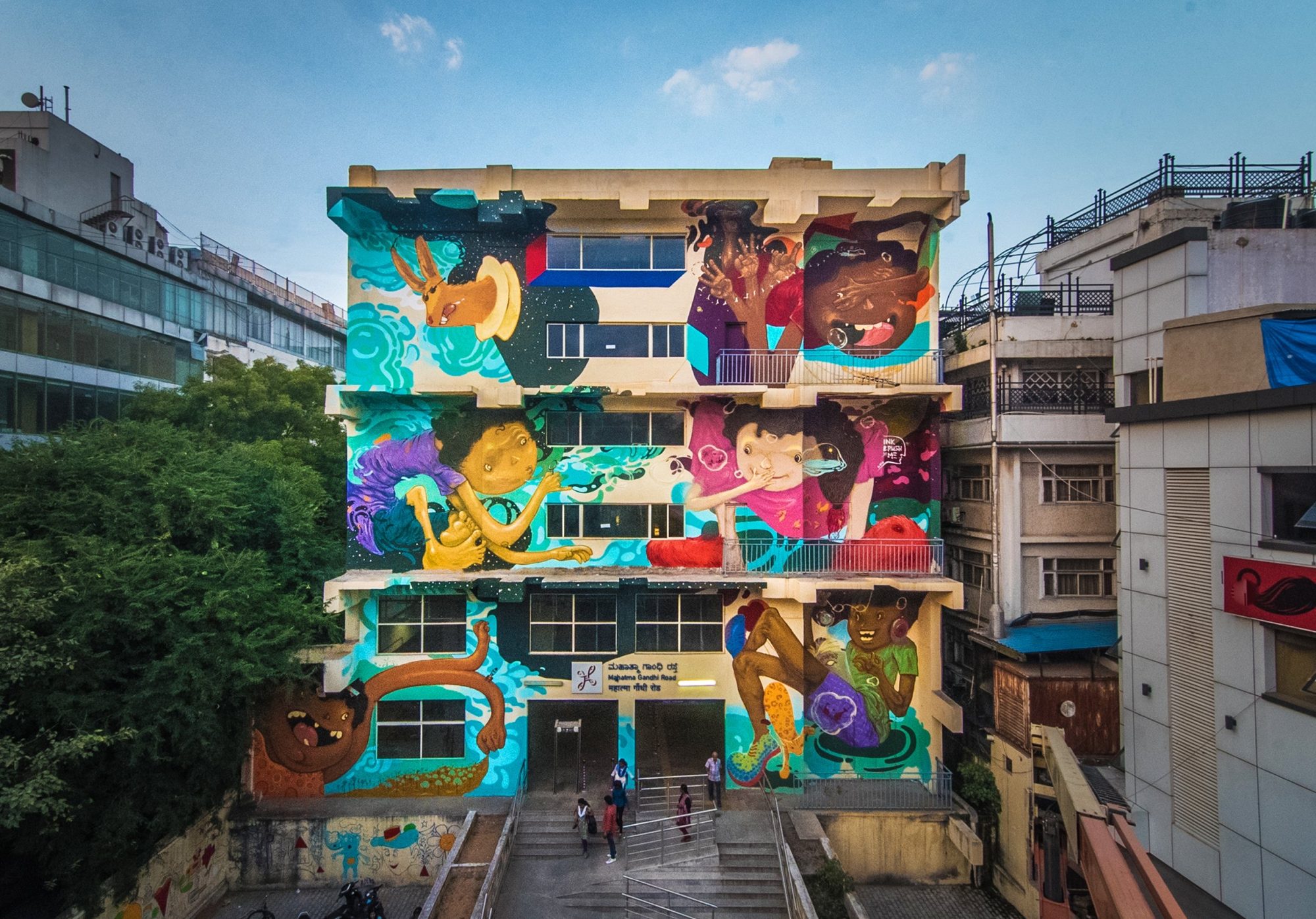 Rx Bonheur — Street art de Inkbrushnme à Bangalore