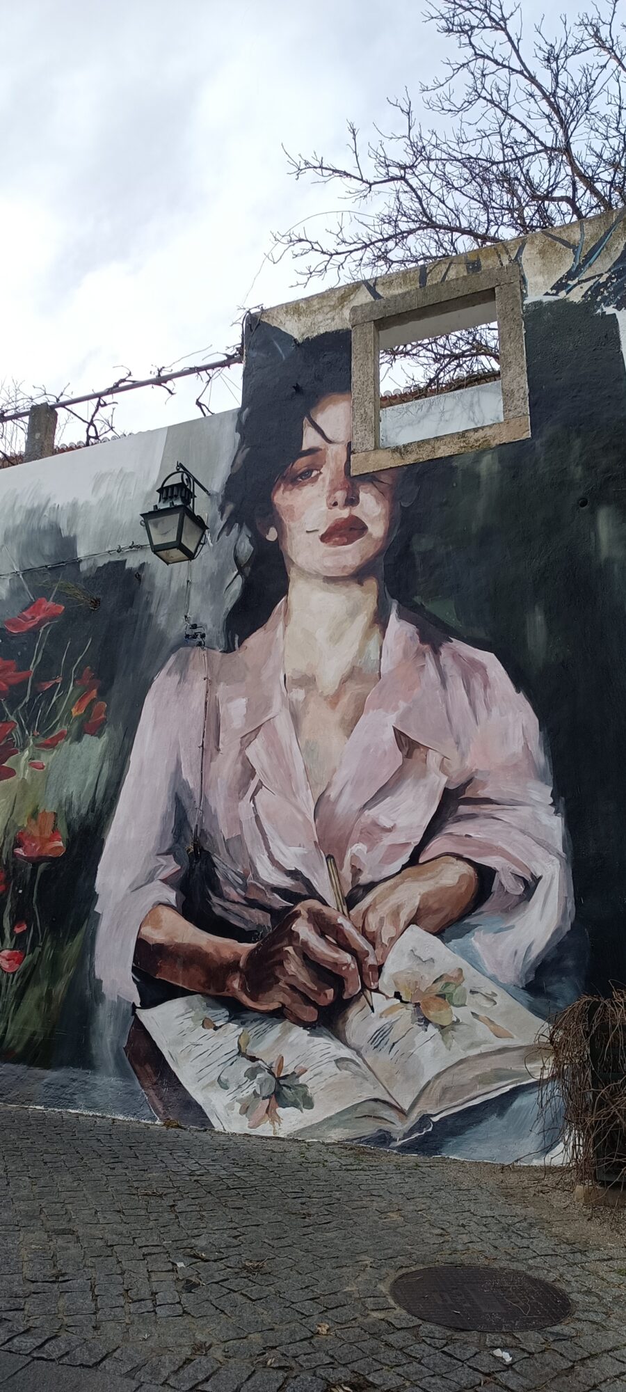 Herbarium par Tamara Alves — Street art de Tamara Alves à Almada