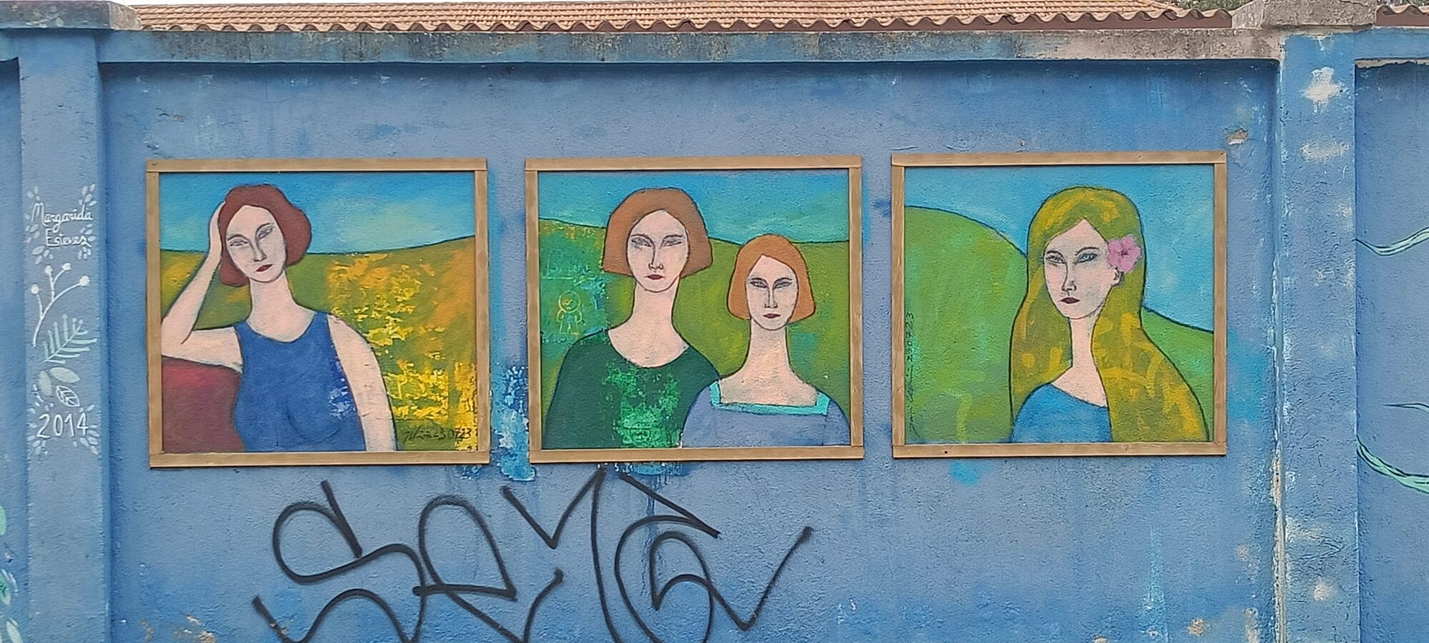 Three women in green landscapes — Street art in Lisboa