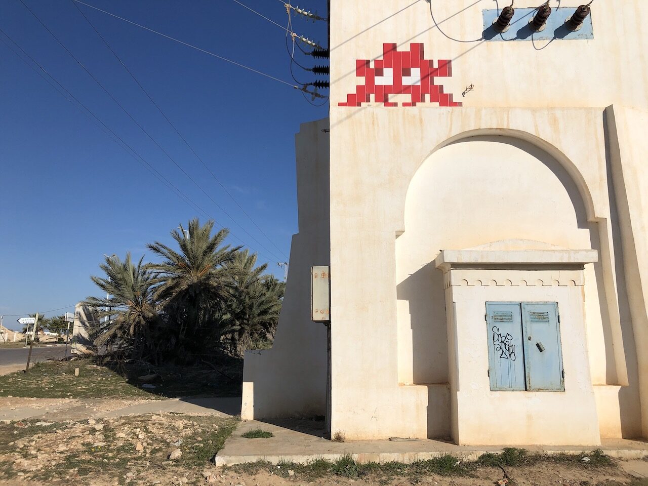 DJBA_33, Space Invader de L941 Midoun — Street art de Invader à Midoun