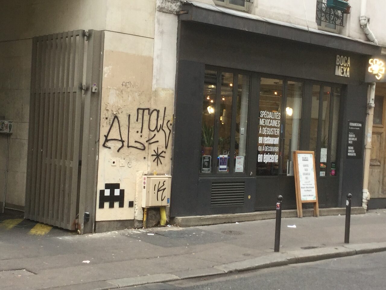 PA_435, Space Invader de la rue Oberkampf — Street art de Invader à Paris