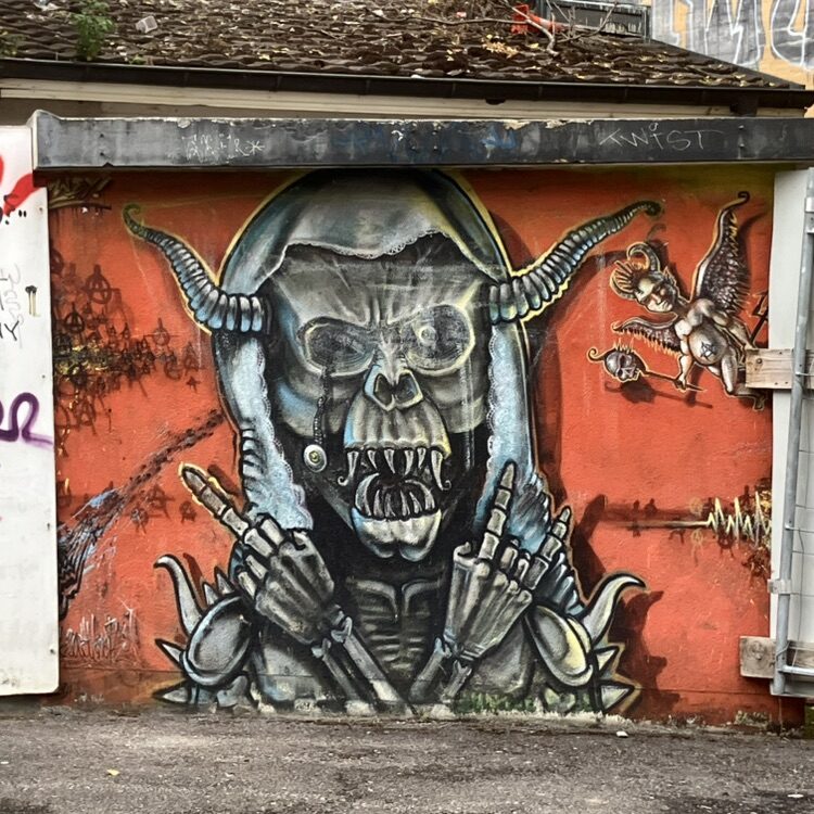 Skull — Street art in Neuchâtel