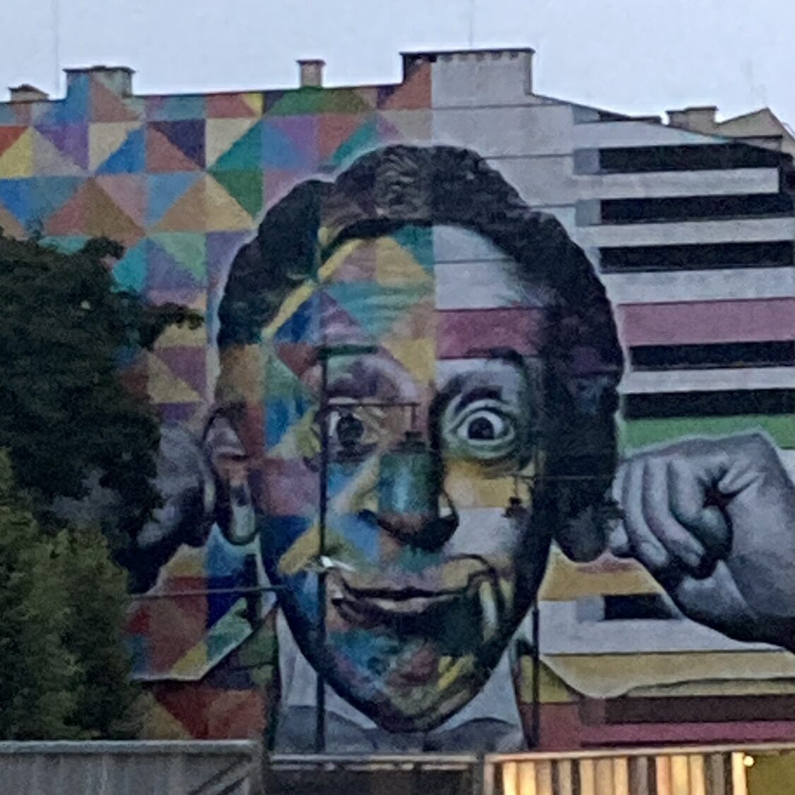 Portrait of Artur Rubinstein by Kobra — Street art by Eduardo Kobra in Łódź