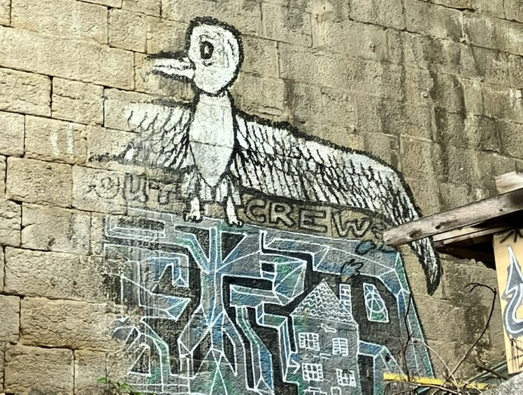 Out - Crew — Street art in Neuchâtel
