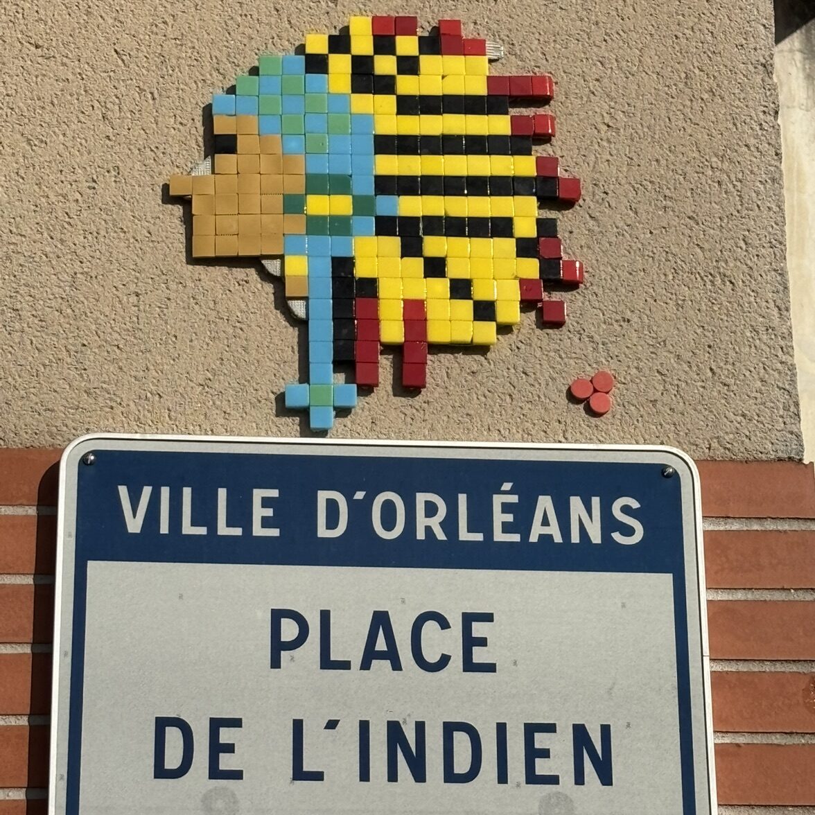 L'Indien de la place de l'Indien — Street art de Mifamosa à Orléans