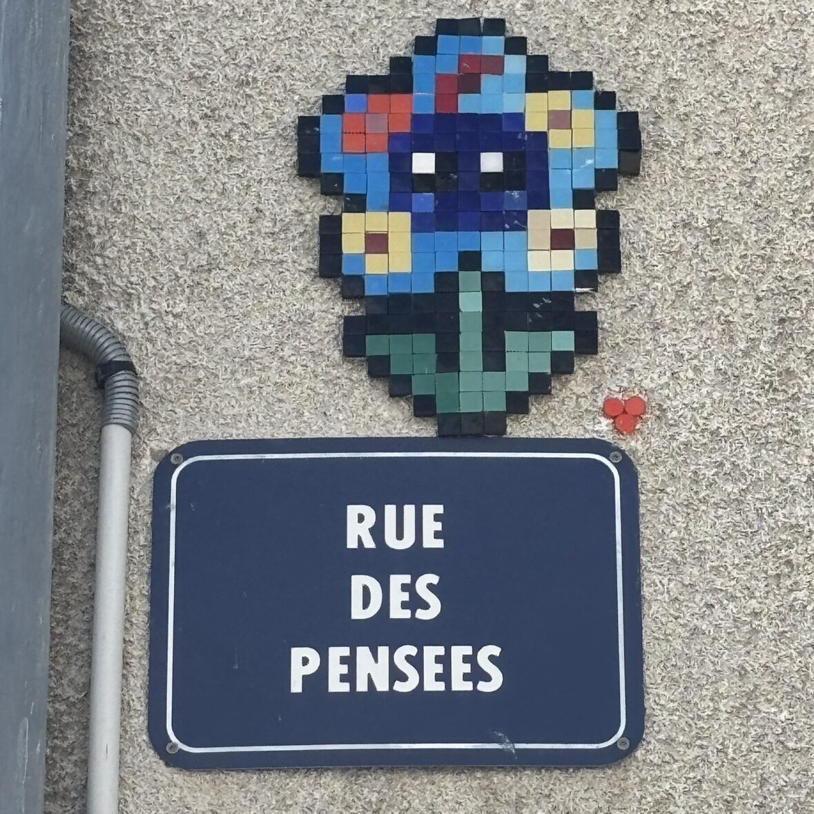 La pensée de la rue des Pensées — Street art de Mifamosa à Orléans