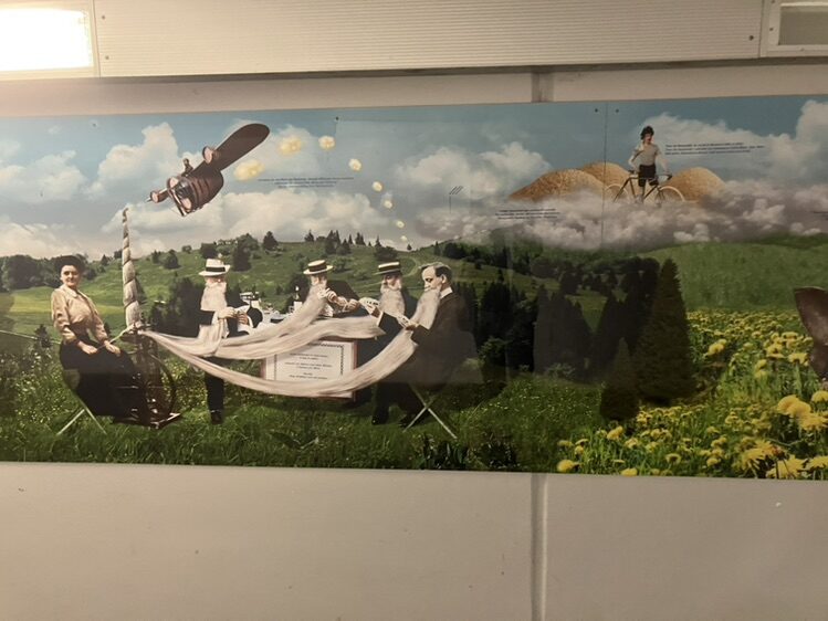 Quai 6 2/3, photomontages de Plonk & Replonk — Street art à La Chaux-de-Fonds