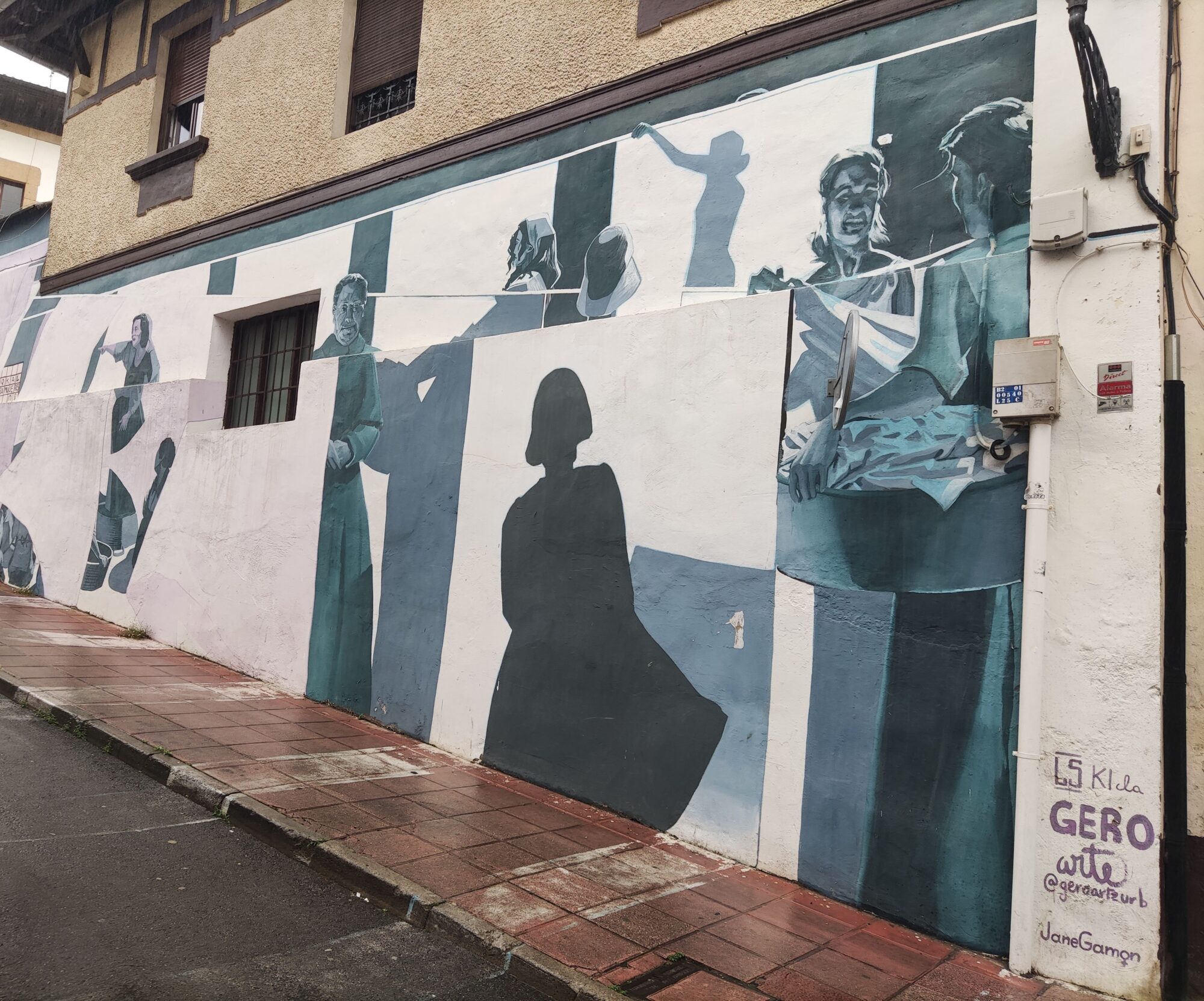 Mémoire féministe d'Errenteria — Street art de GERO ARTE à Errenteria
