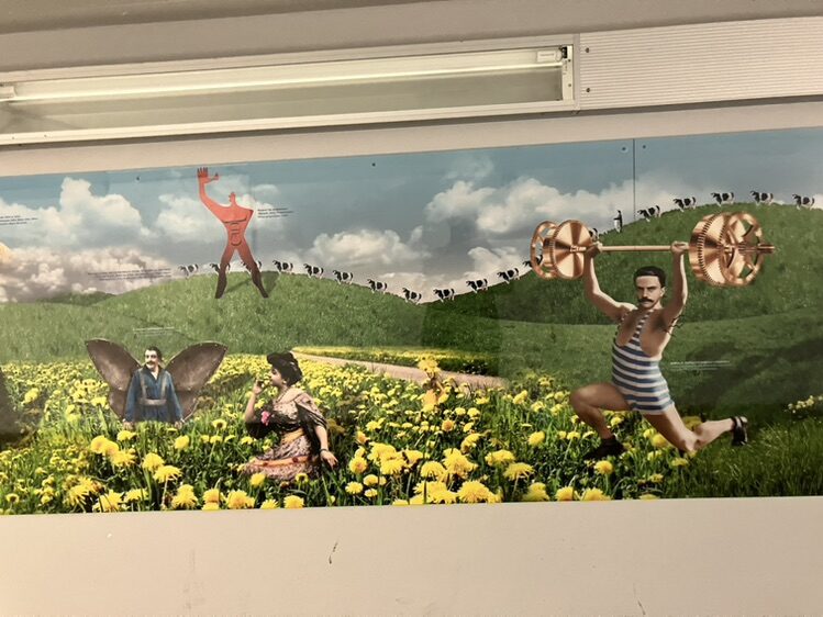 Quai 6 2/3, photomontages de Plonk & Replonk — Street art à La Chaux-de-Fonds