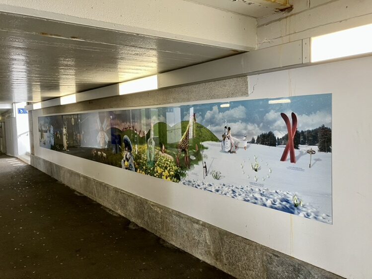 Quai 6 2/3, photomontages de Plonk & Replonk — Street art à La Chaux-de-Fonds