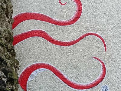 Abstract Red Waves — Street art in Nantes