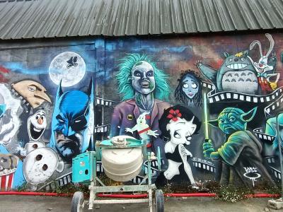 Chaotic Comic Composition — Street art in Redon