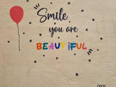 Smile You Are Beautiful — Street art in Clermont-Ferrand