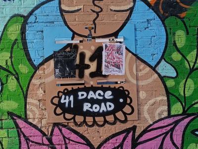 Composition abstraite colorée — Street art à London