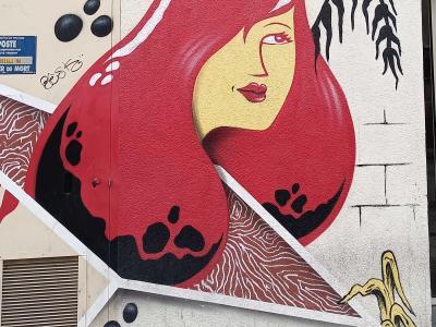 Woman with Red Hair, Angers — Street art in Angers