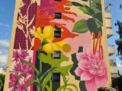 Façade fleurie de Ciclope à Rosenheim — Street art de Ciclope à Rosenheim
