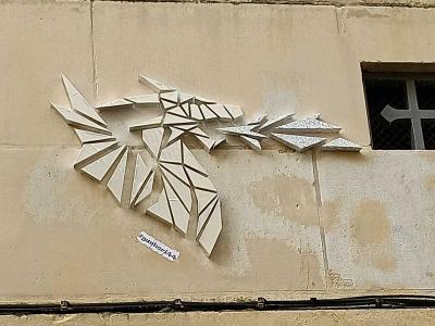 Geometric Creature — Street art in Nantes