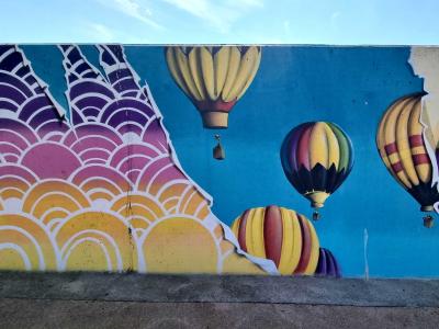 The Balloons and the Coloured Scallops — Street art in Vallon-Pont-d'Arc