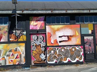 Multicolor mural composition — Street art in Nantes