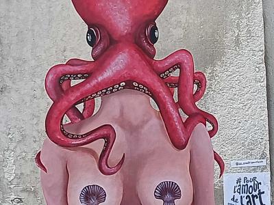 Fantastical Pink Octopus Creature — Street art in Nantes