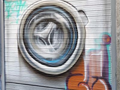 Aquatic Spiral — Street art in Madrid