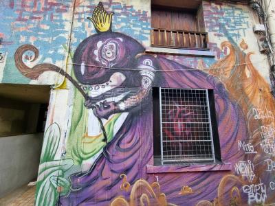 Fantastic Purple Creature — Street art in Clermont-Ferrand